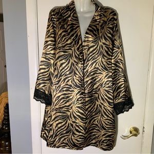 Kathy Ireland Animal Print Gold & Black Silky Robe Sz Med